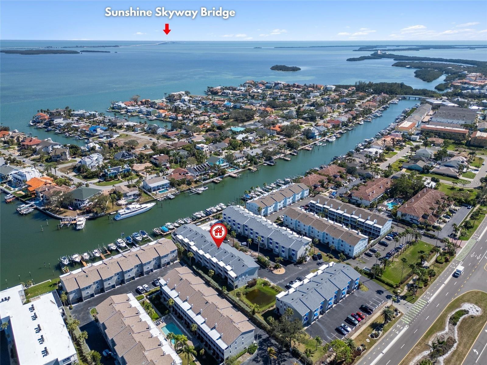 BAYWAY CONDO PH ONE - Residential