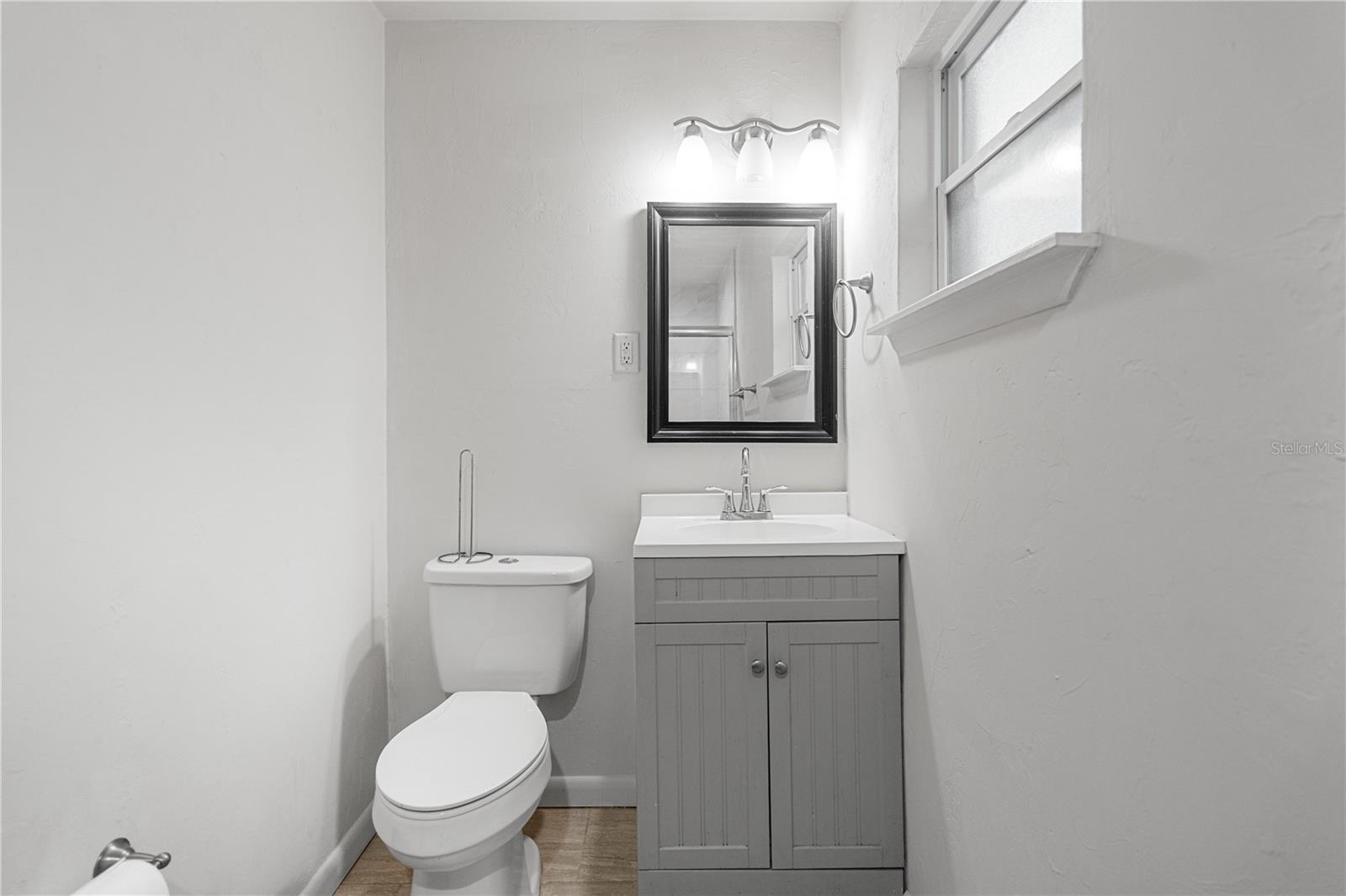 LINCOLN ESTATES 3RD ADD - Residential