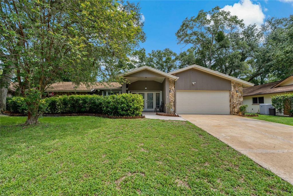 Photo of 7 Fernery Lane, Safety Harbor, FL 34695 (MLS # T3538009)