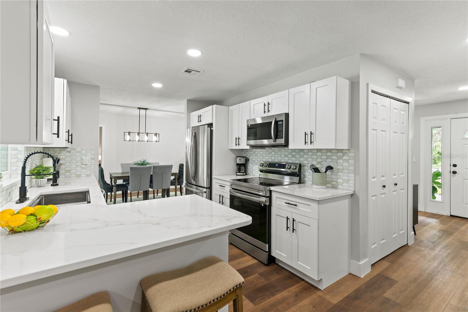 APPLE VALLEY UNIT 3 - Residential