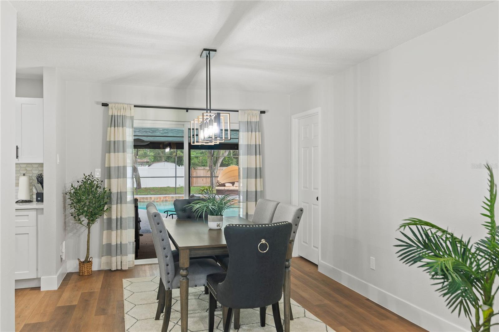 APPLE VALLEY UNIT 3 - Residential
