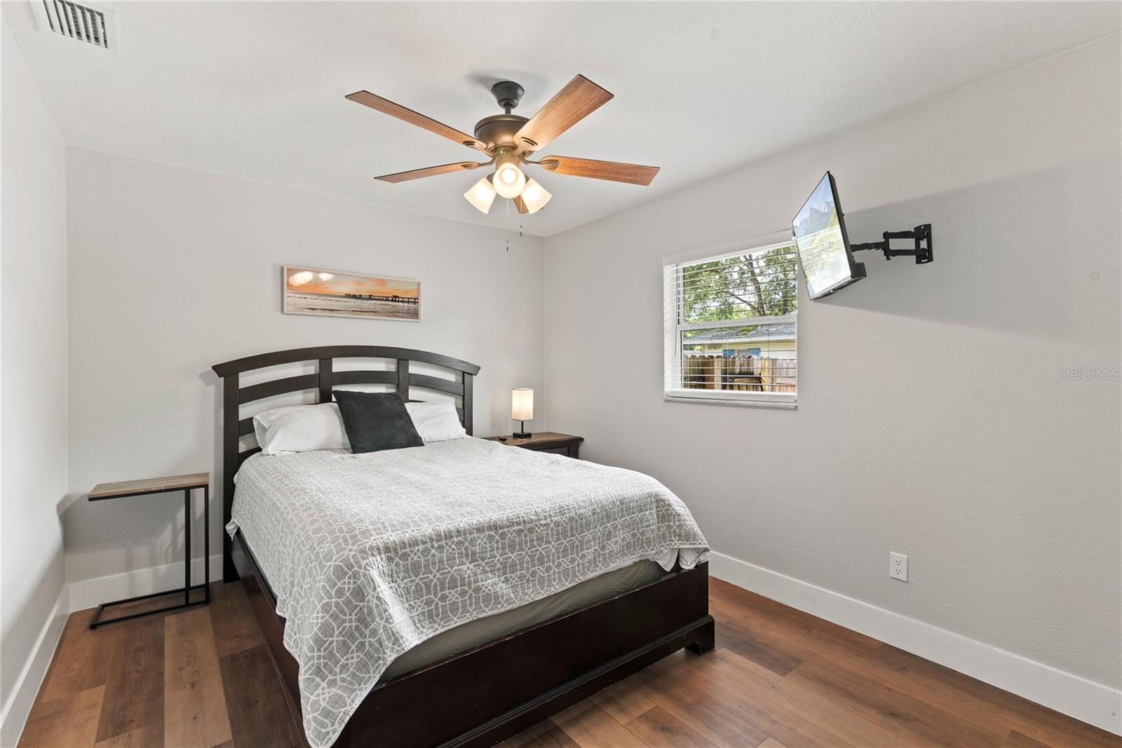 APPLE VALLEY UNIT 3 - Residential
