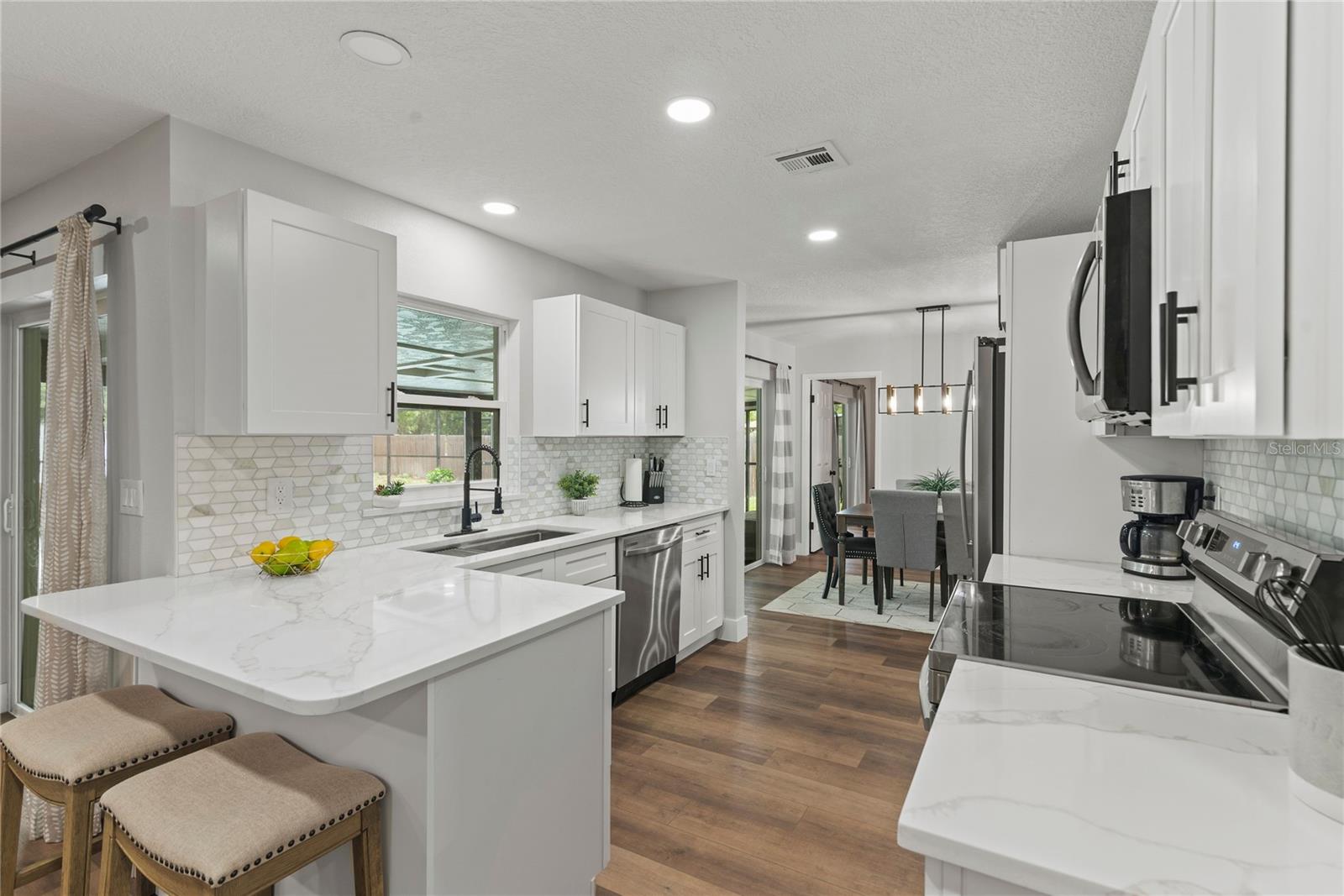 APPLE VALLEY UNIT 3 - Residential