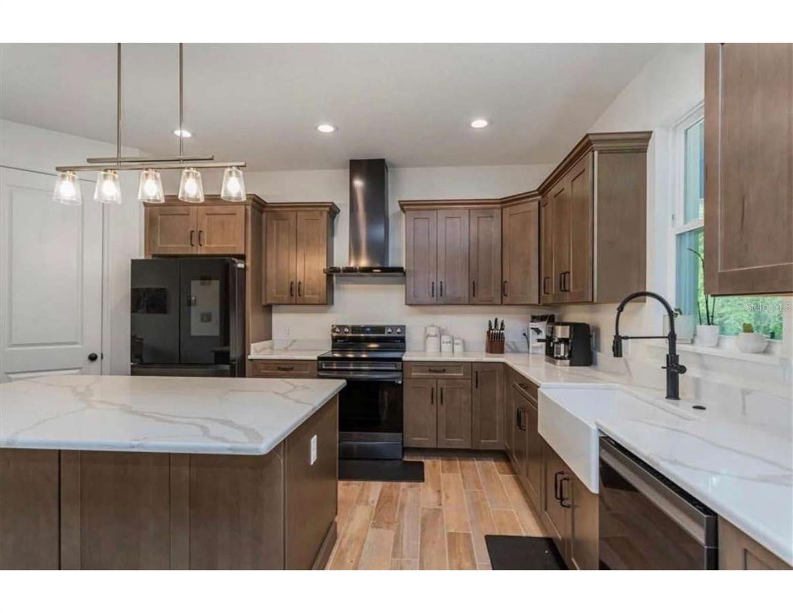 1845 SPRINGHEAD DRIVE