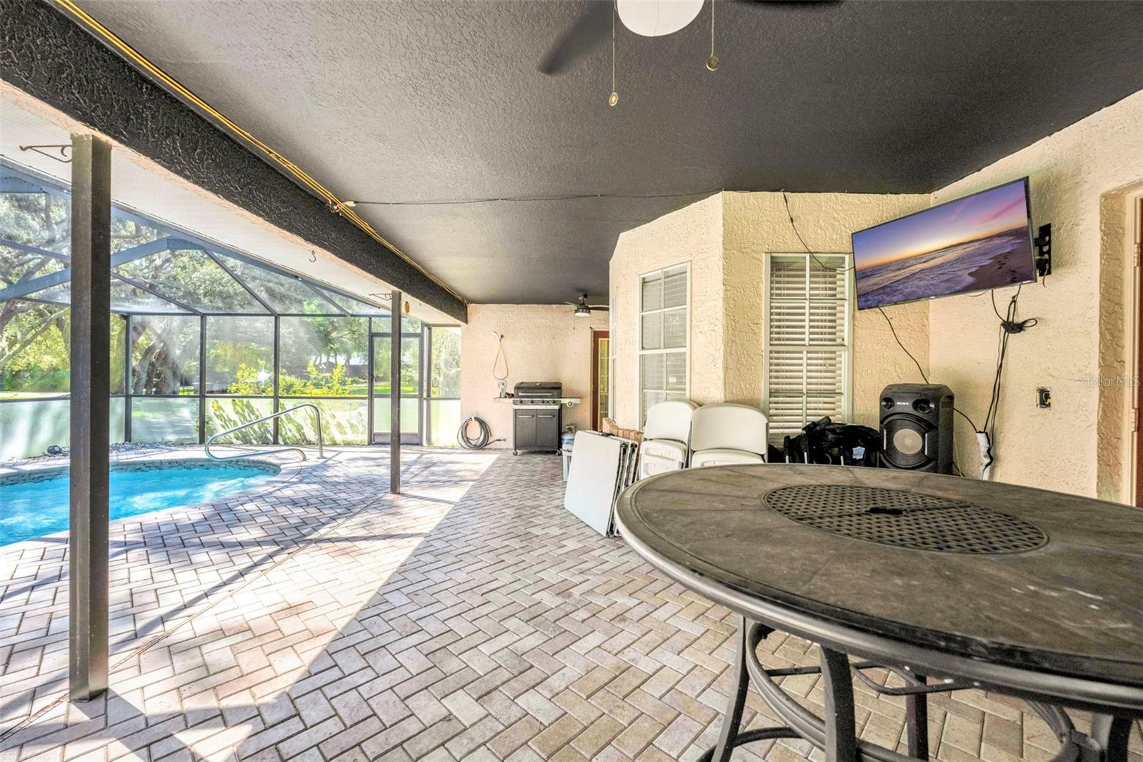 ROLLING OAKS ESTATES - Residential