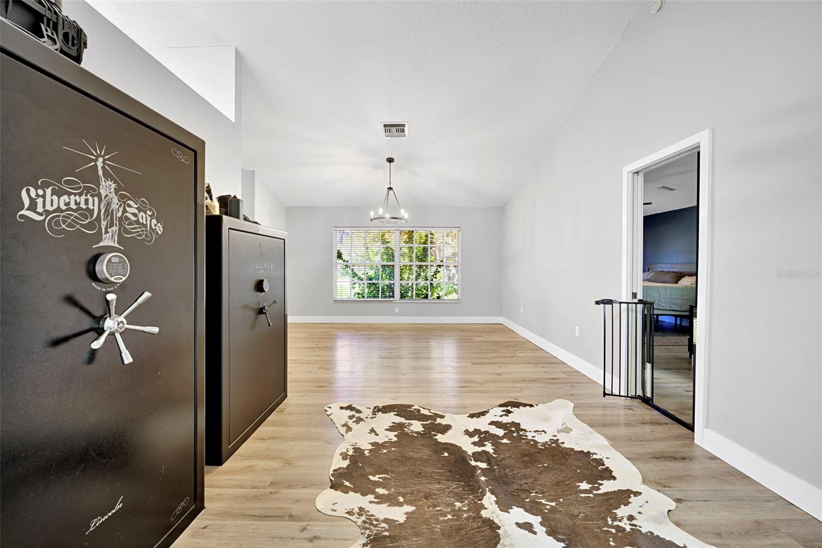 ROLLING OAKS ESTATES - Residential