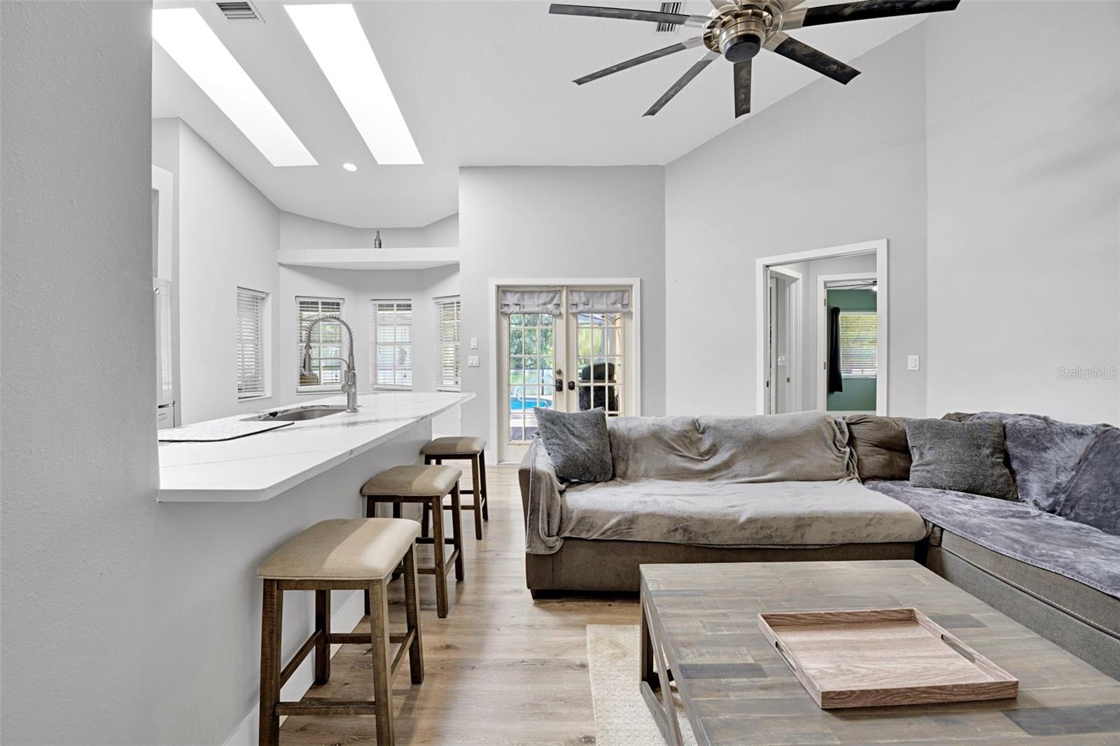 ROLLING OAKS ESTATES - Residential