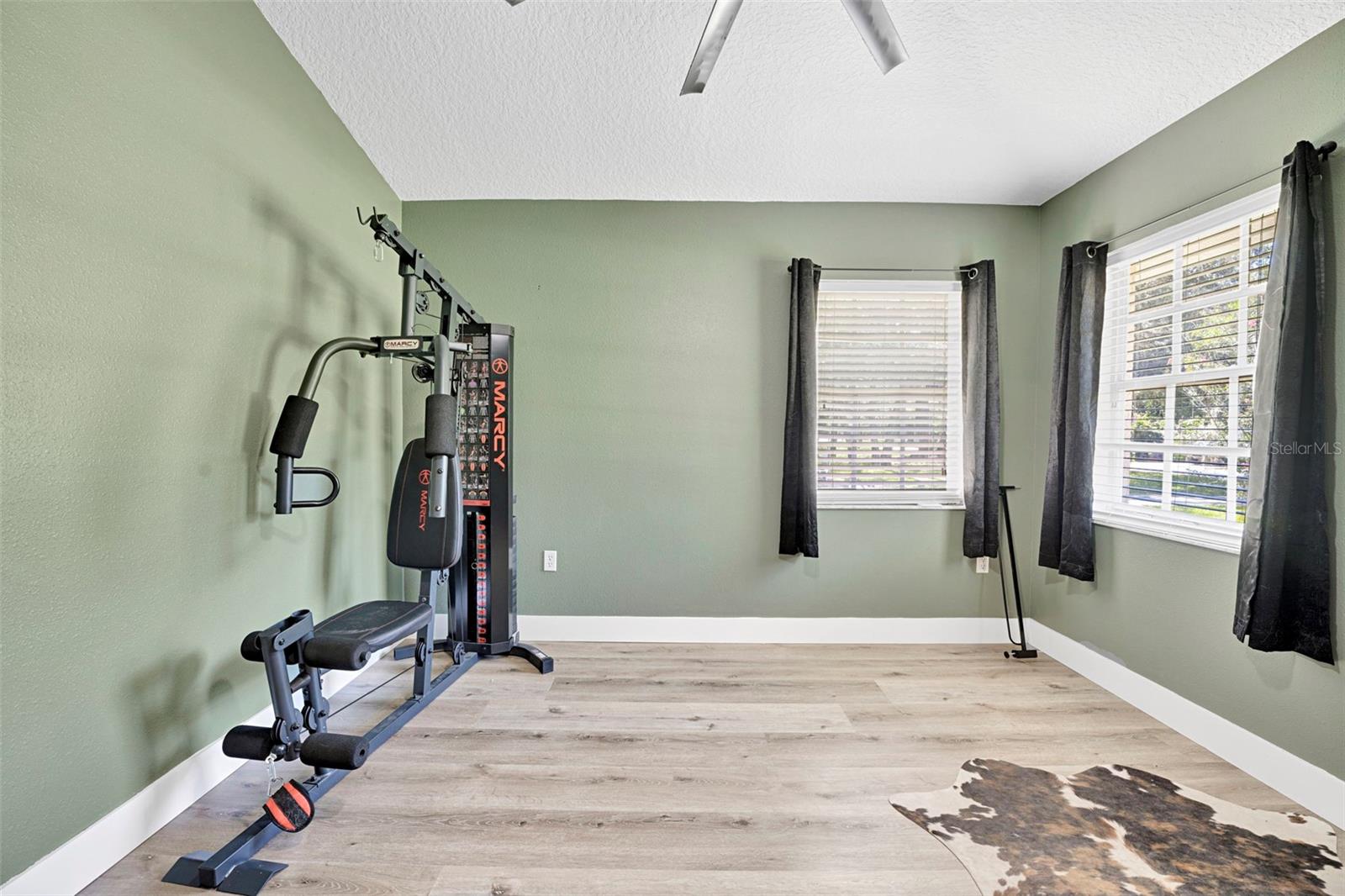 ROLLING OAKS ESTATES - Residential