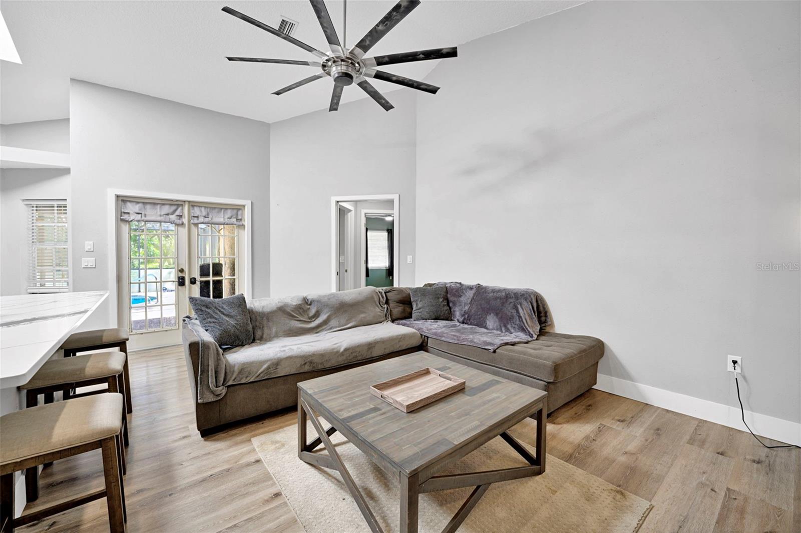 ROLLING OAKS ESTATES - Residential