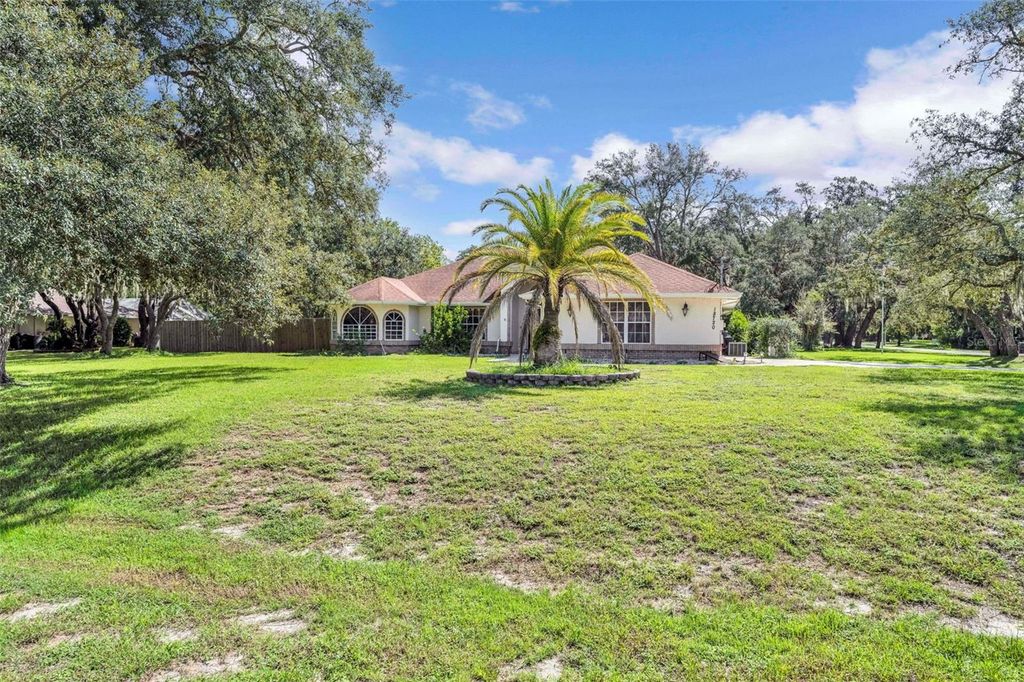 Photo of 18720 Oak Way Drive, Hudson, FL 34667 (MLS # W7878727)