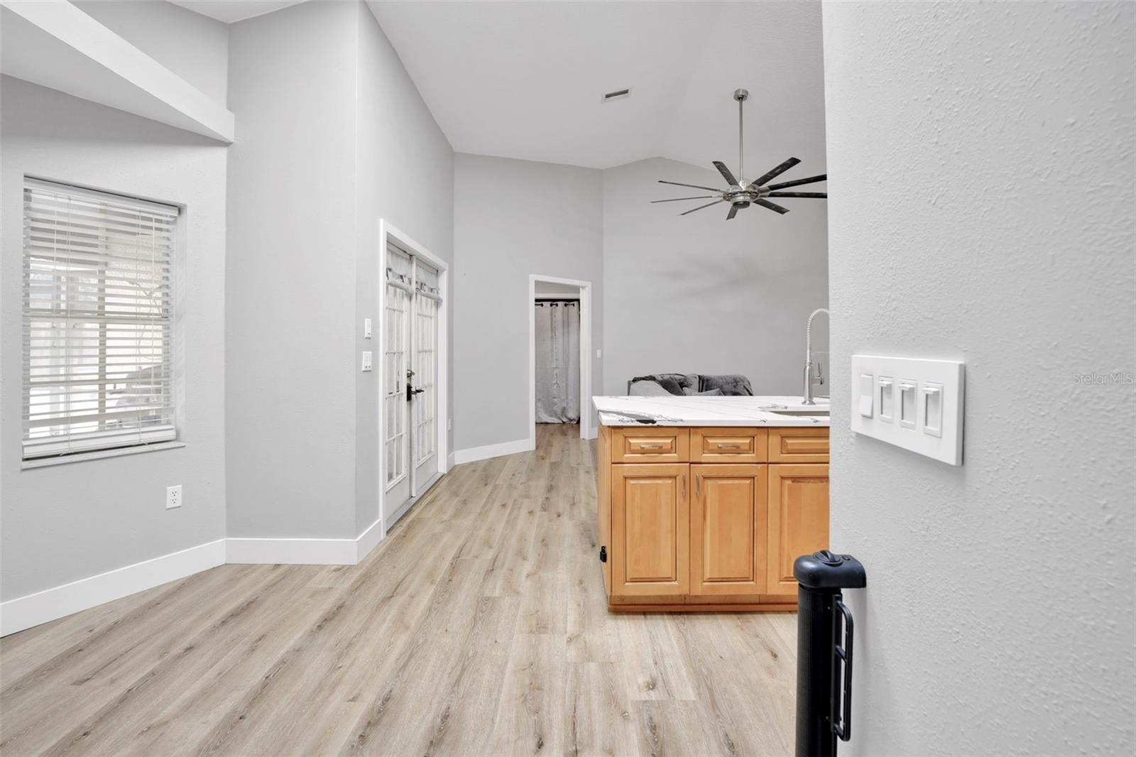 ROLLING OAKS ESTATES - Residential