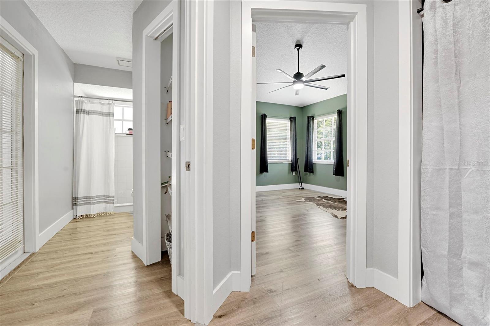 ROLLING OAKS ESTATES - Residential