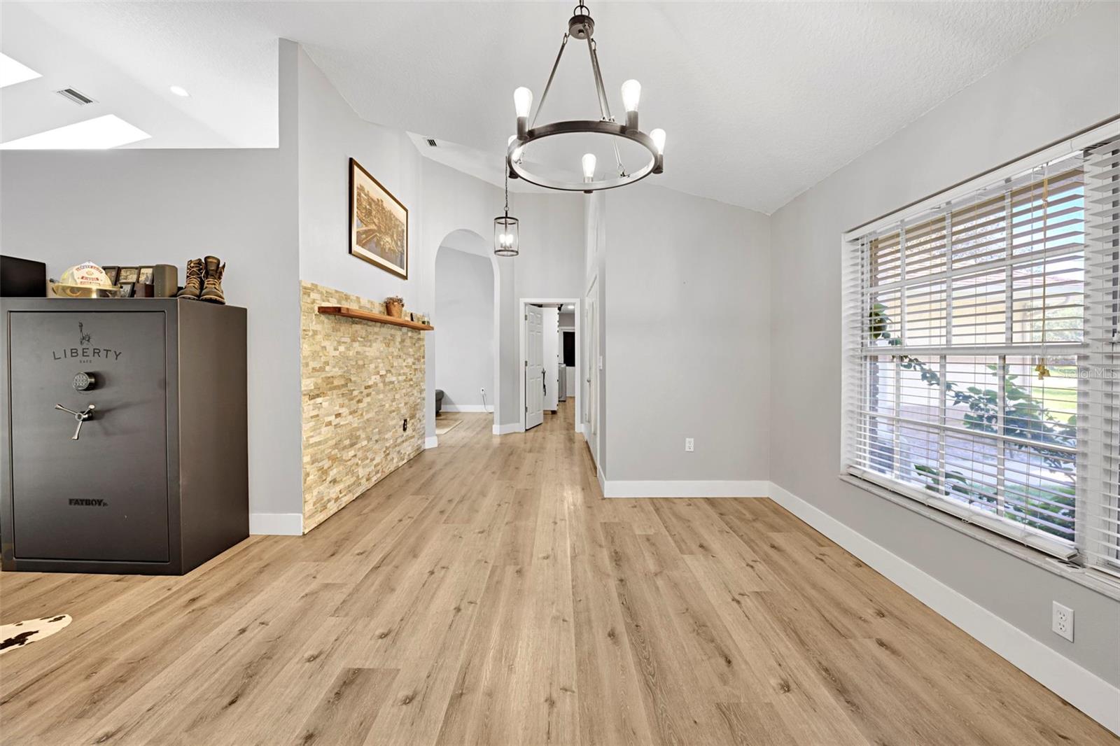 ROLLING OAKS ESTATES - Residential