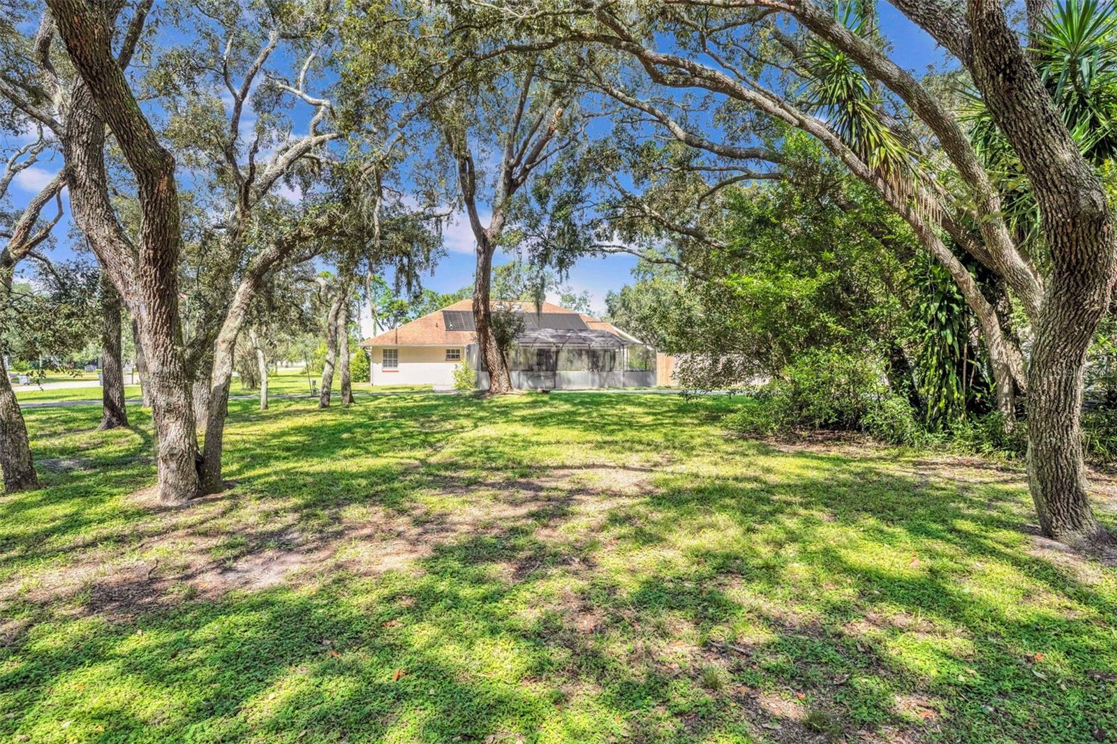 ROLLING OAKS ESTATES - Residential