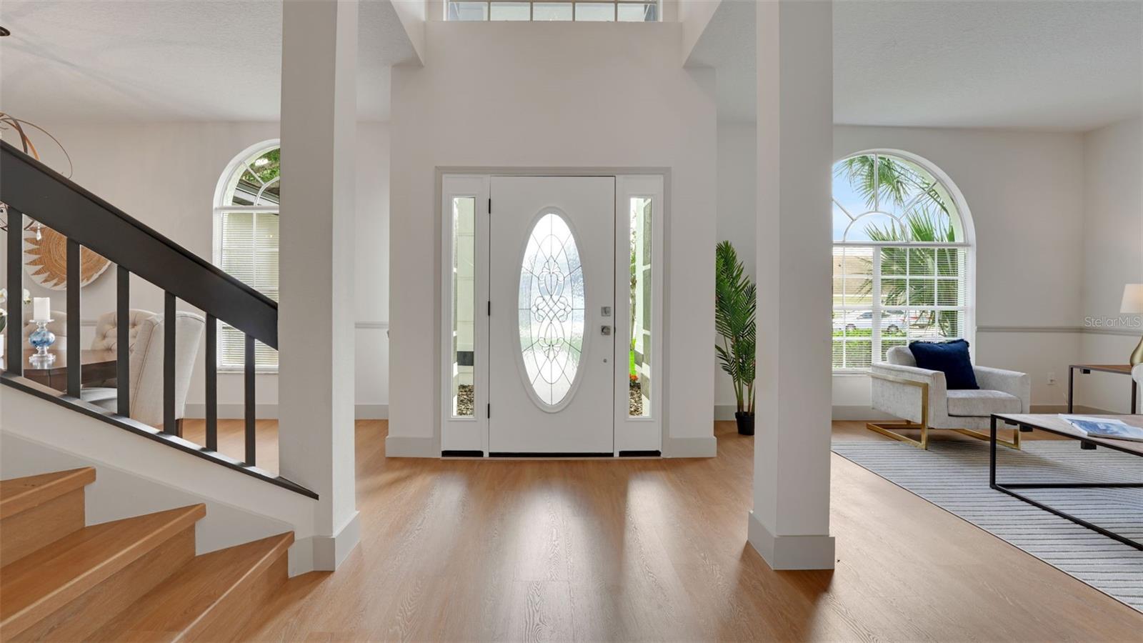 2233 BLOSSOMWOOD DRIVE