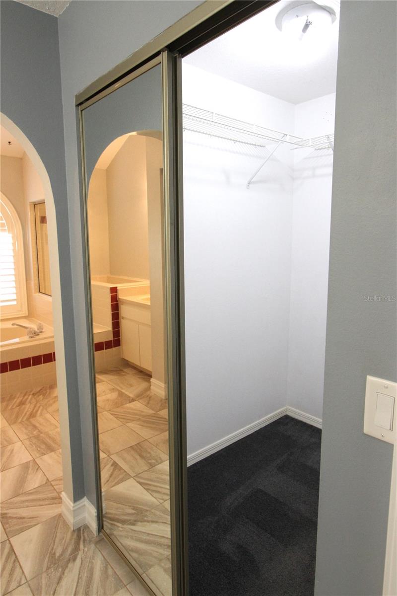 TURTLE LAKES - Residential