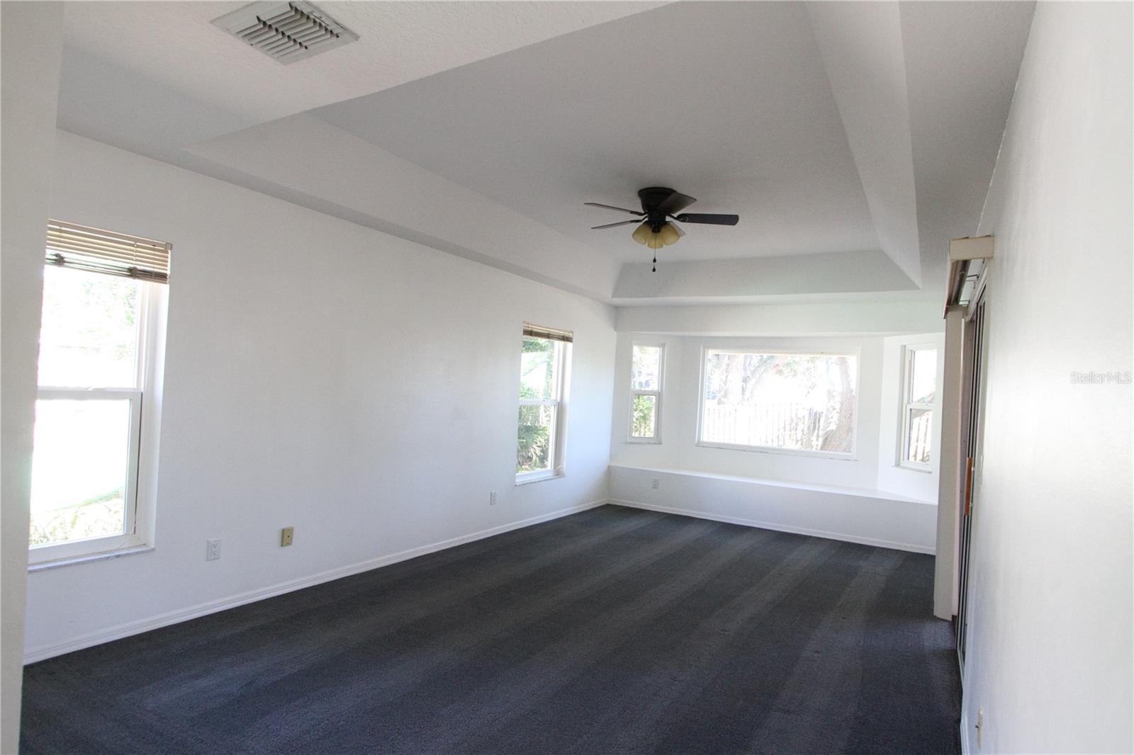 TURTLE LAKES - Residential