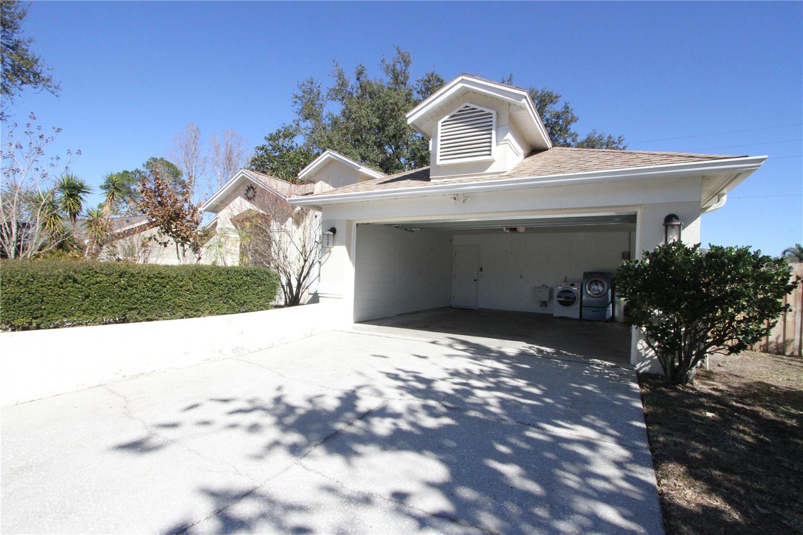 TURTLE LAKES - Residential