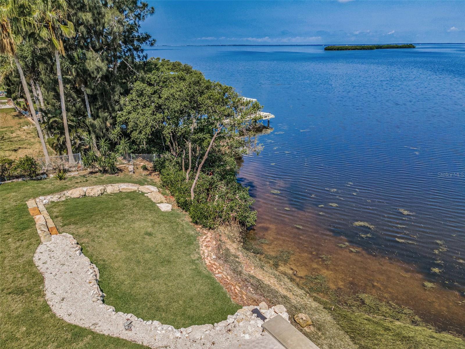 SEA BREEZE ISLAND - Residential