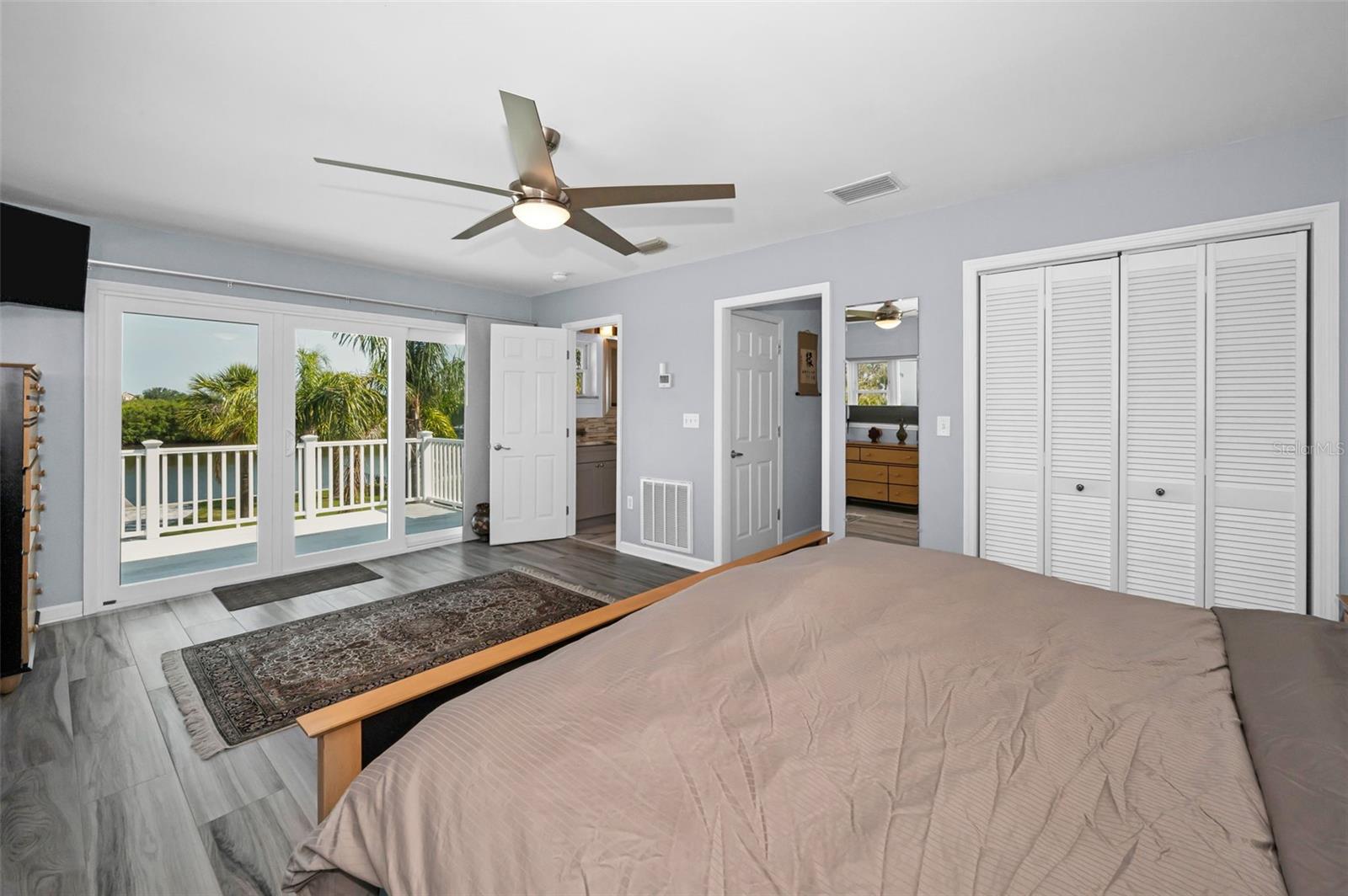 SEA BREEZE ISLAND - Residential
