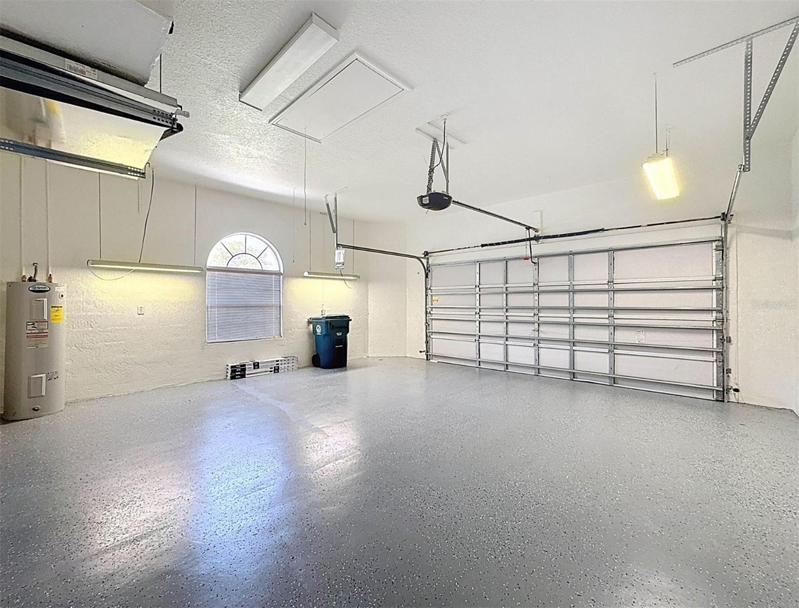 GLEN LAKES PH 1 - Residential Lease