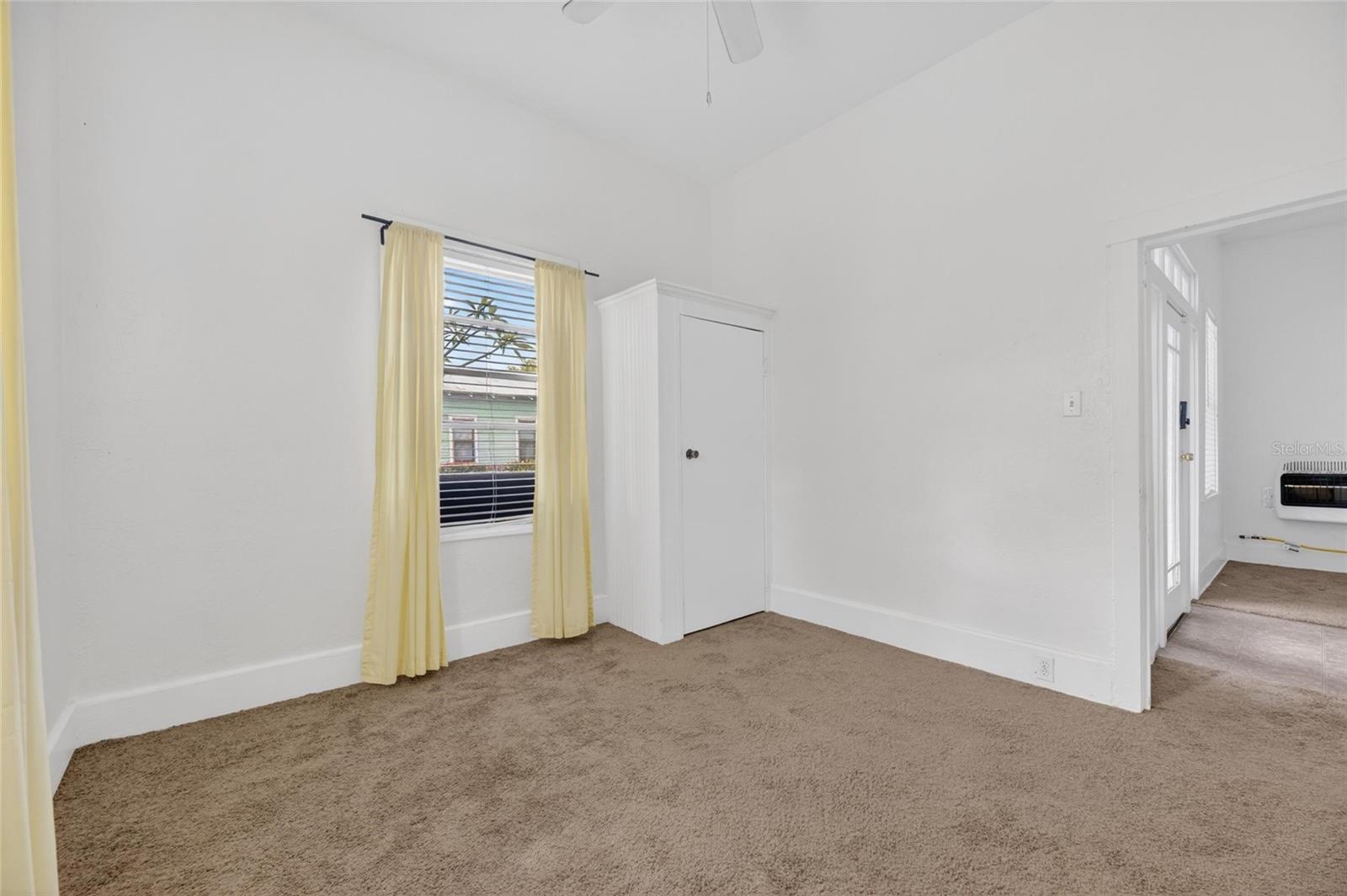 CUSCADEN & WELLS - Residential