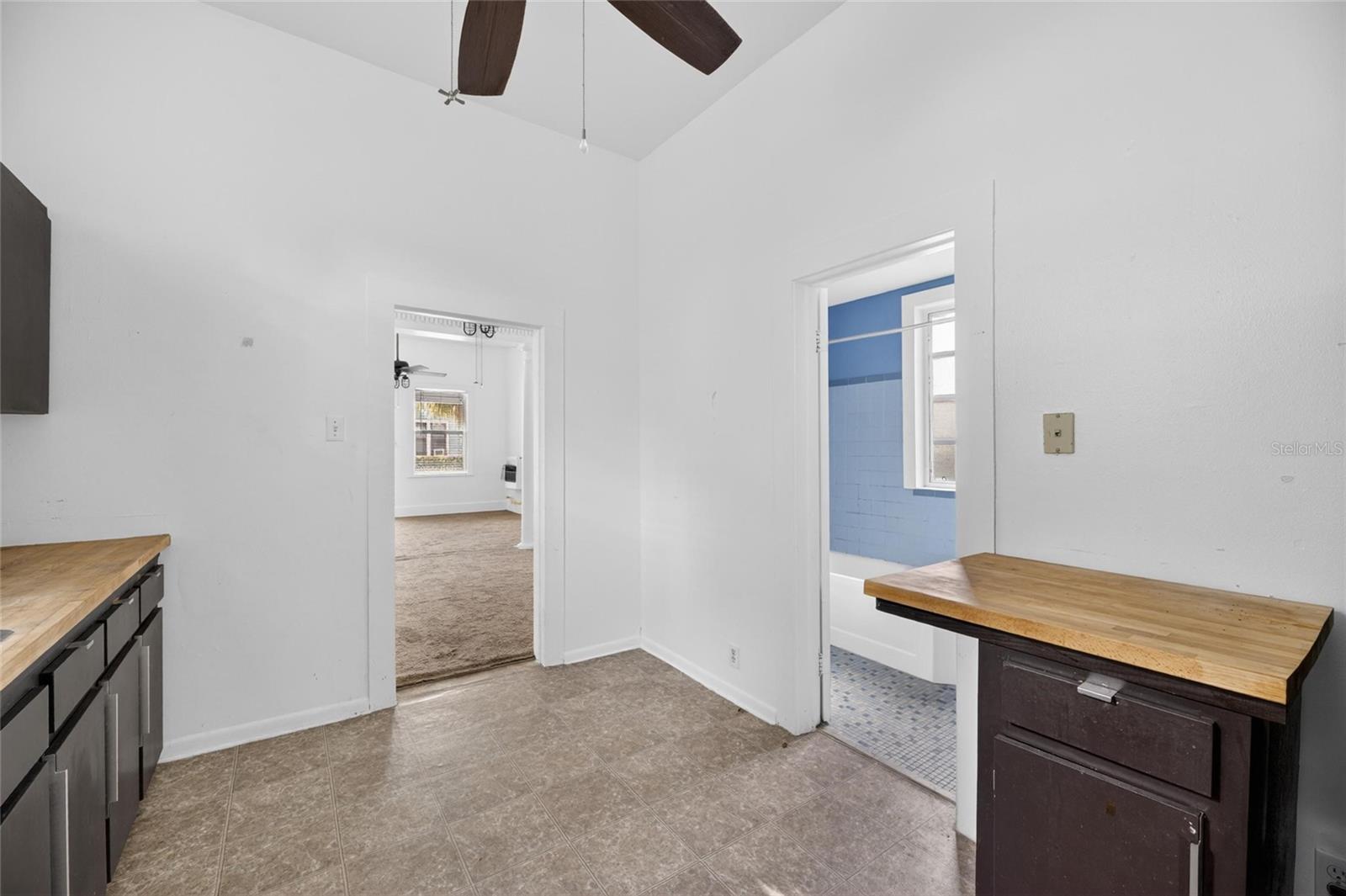 CUSCADEN & WELLS - Residential