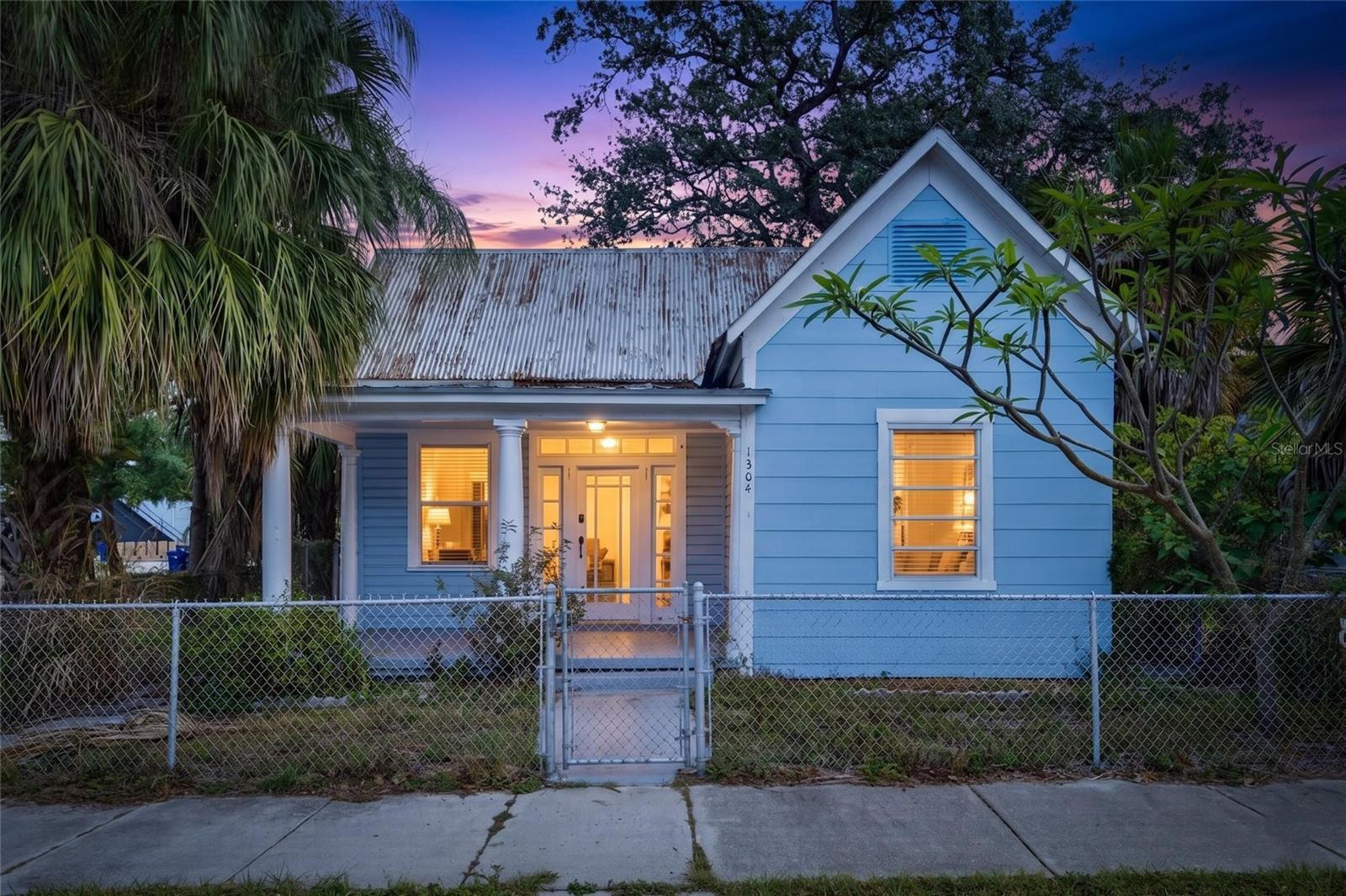 CUSCADEN & WELLS - Residential
