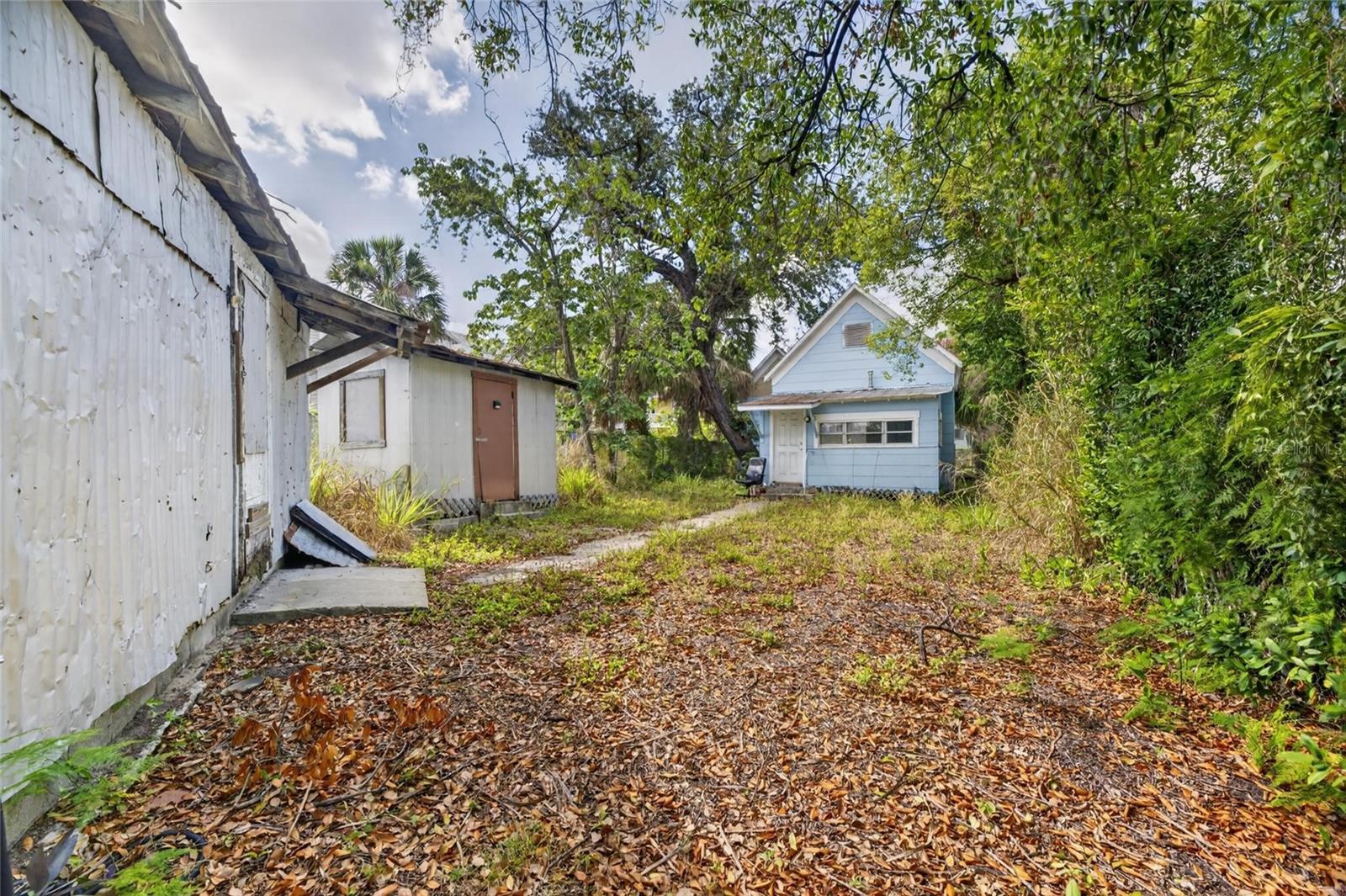 CUSCADEN & WELLS - Residential