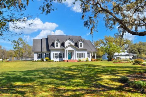 Photo of 5118 Eagles Nest Drive, Lakeland, FL 33810 (MLS # L4951040)