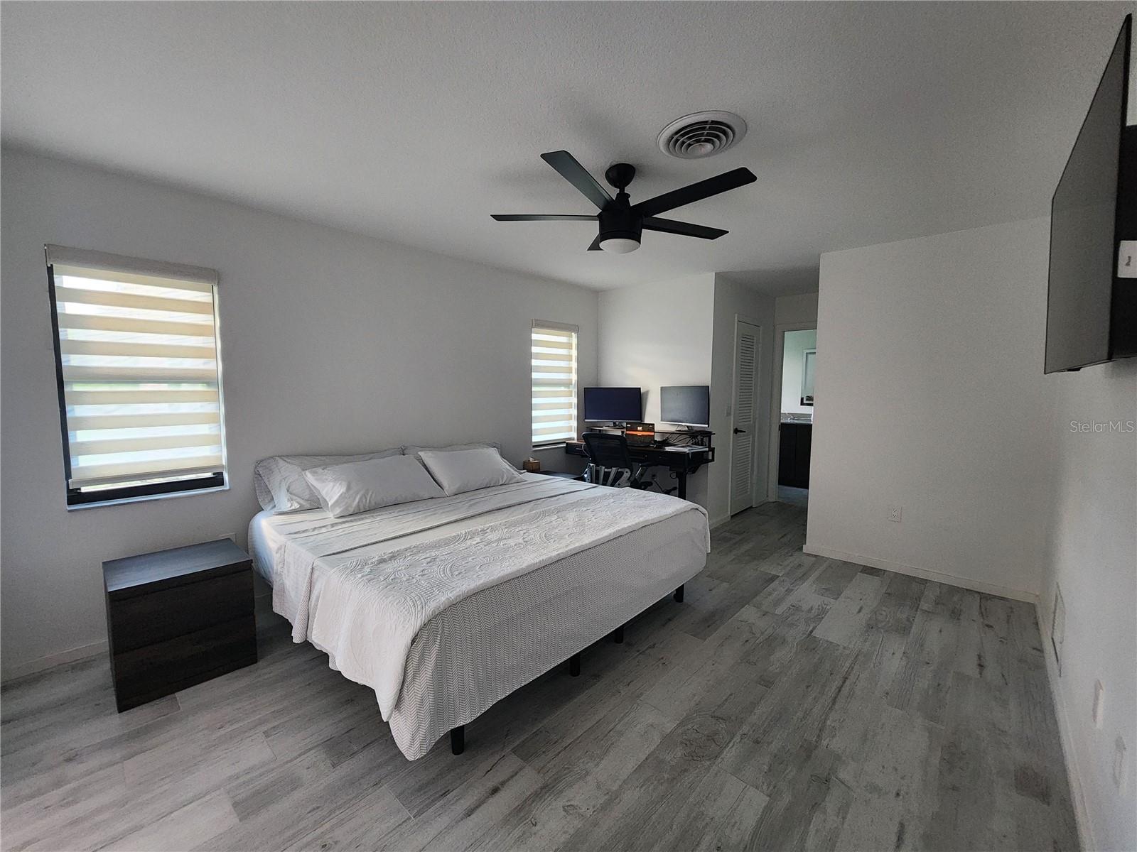 WELLINGTON ACRES - Residential Lease