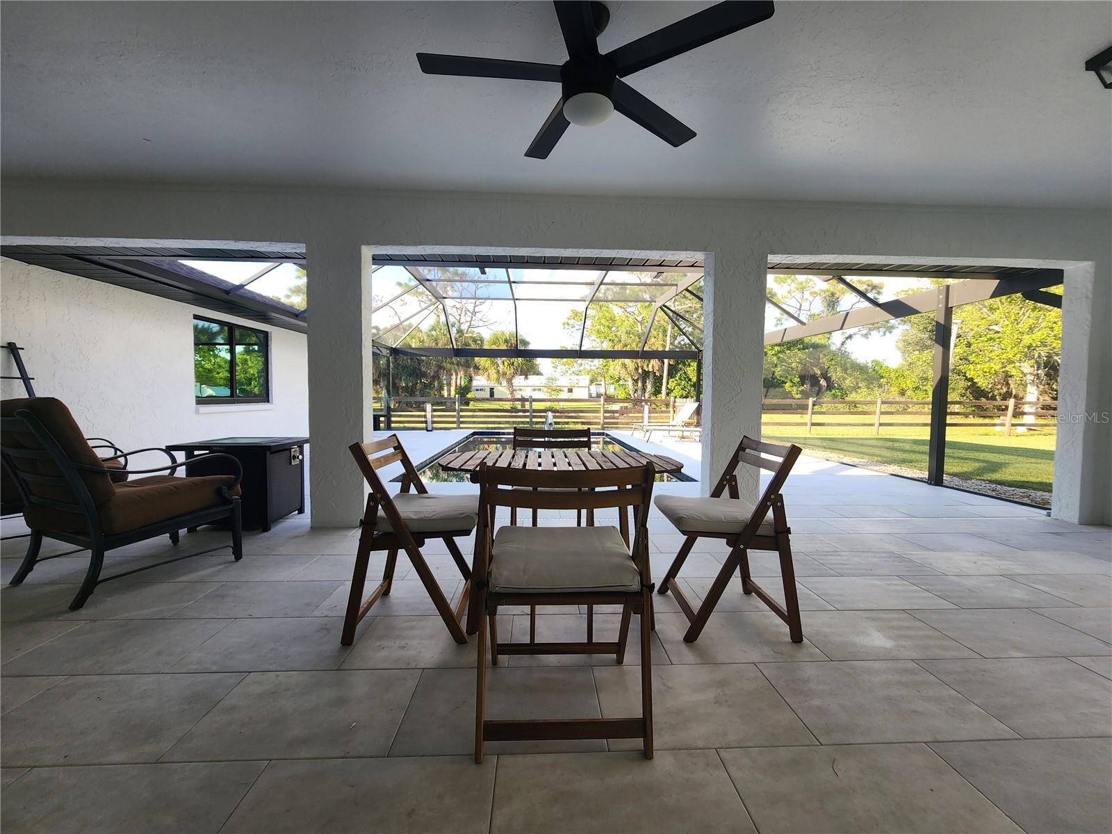 WELLINGTON ACRES - Residential Lease