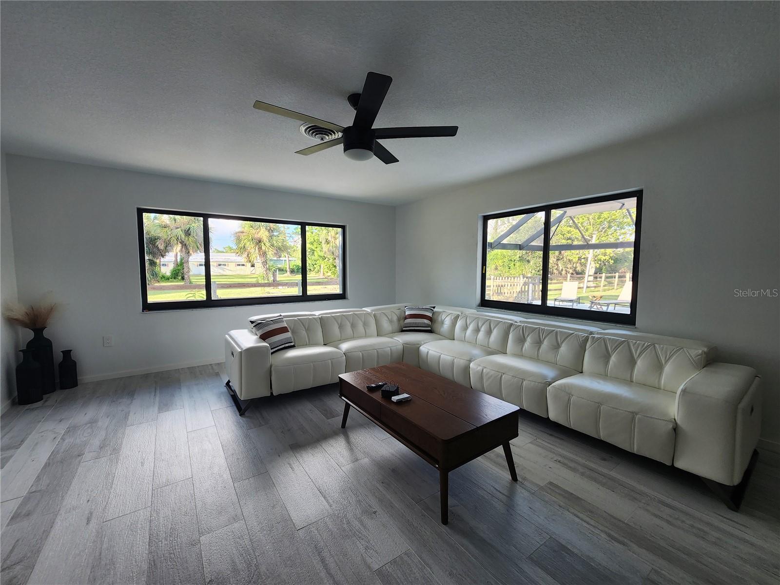 WELLINGTON ACRES - Residential Lease