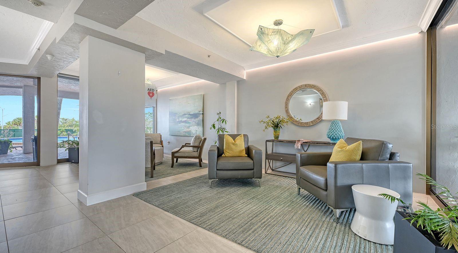 ST ARMAND TOWERS - Residential