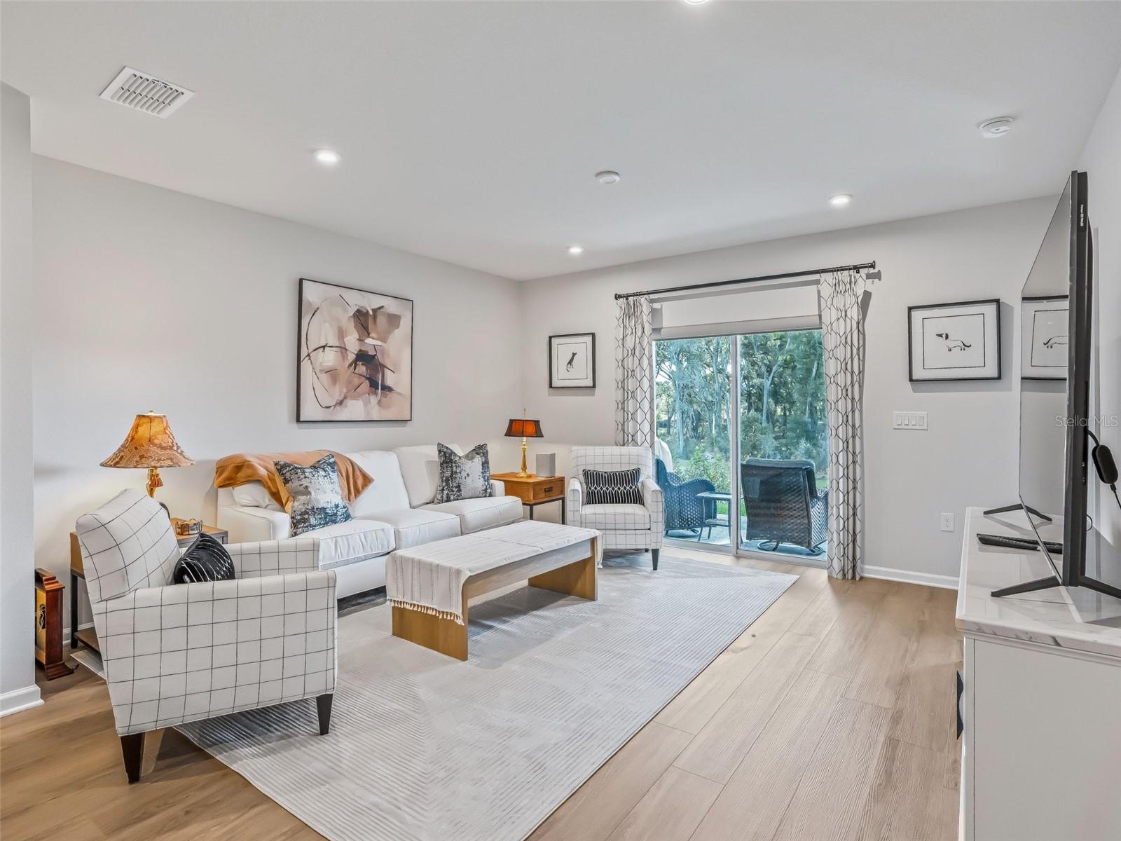 HAMMOCK OAKS PH 1C - Residential