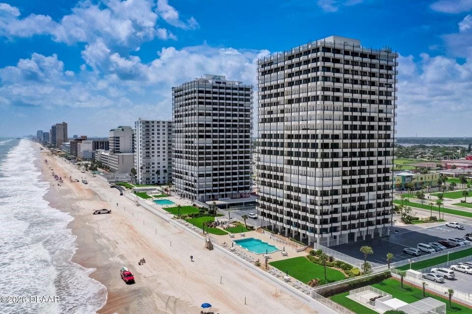 OCEAN RITZ CONDO UNIT 01 - Residential