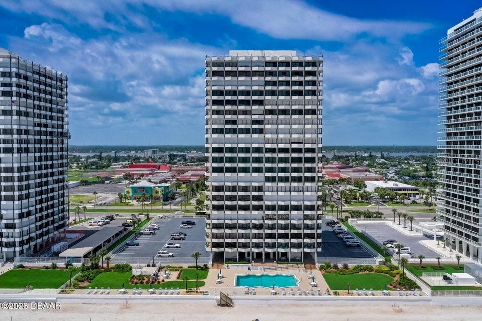 OCEAN RITZ CONDO UNIT 01 - Residential