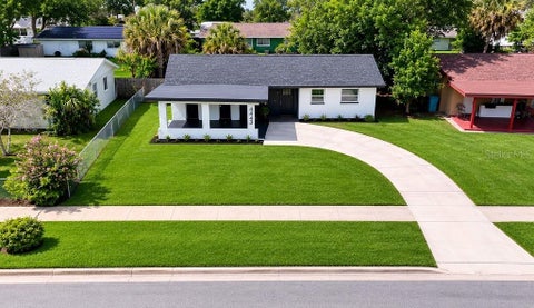 Photo of 4443 King Cole Boulevard, Orlando, FL 32811 (MLS # O6418410)
