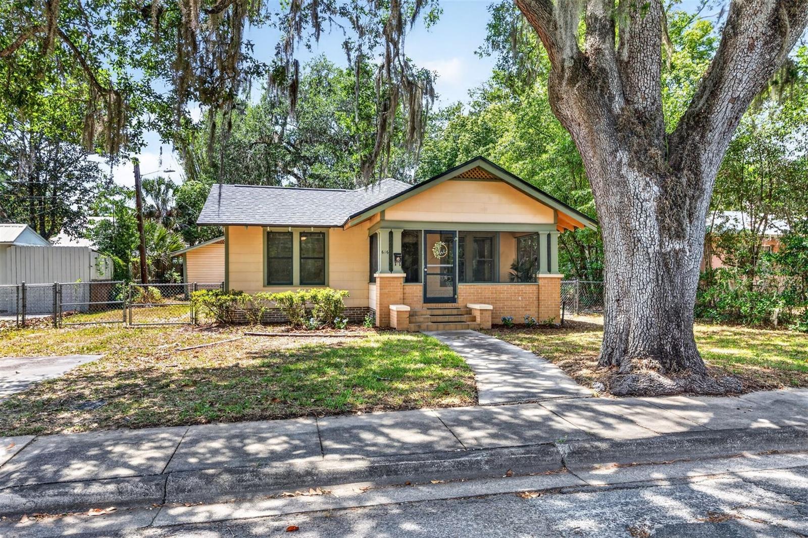 THOMAS W R ADD - Residential