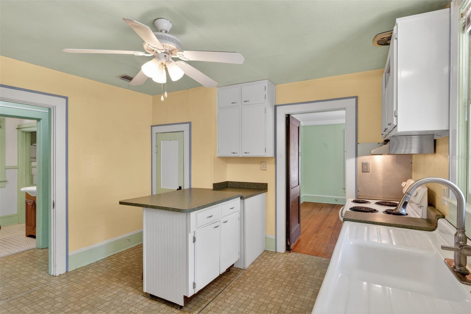 THOMAS W R ADD - Residential