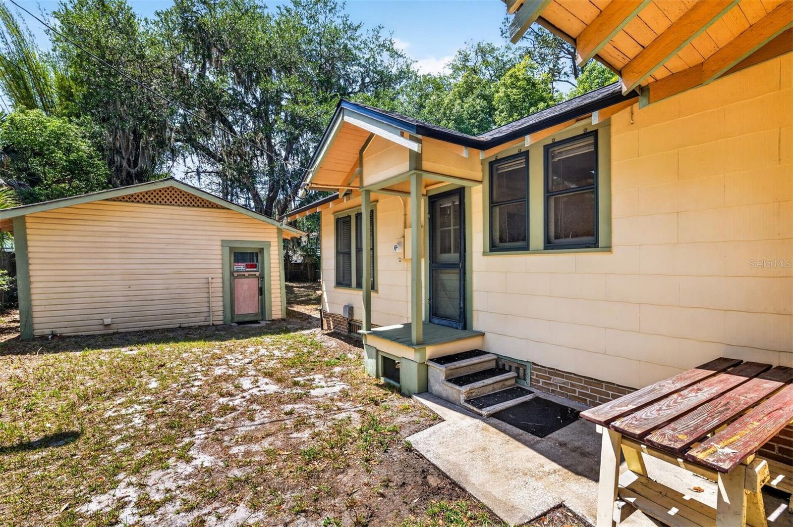 THOMAS W R ADD - Residential