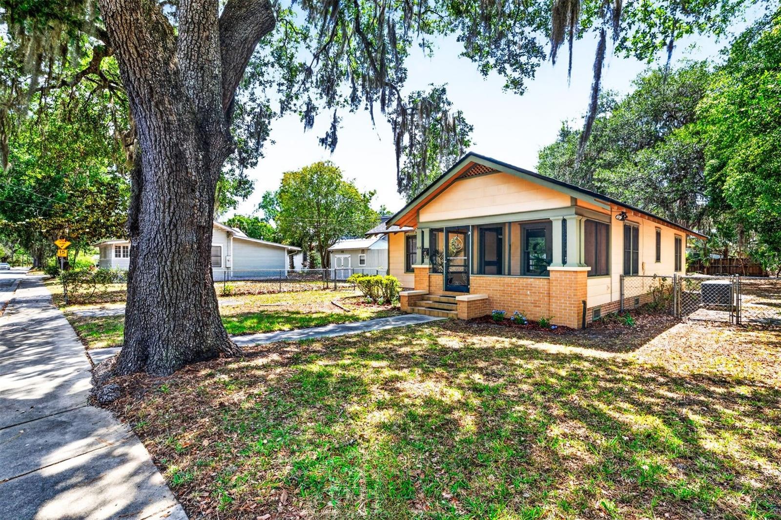 THOMAS W R ADD - Residential