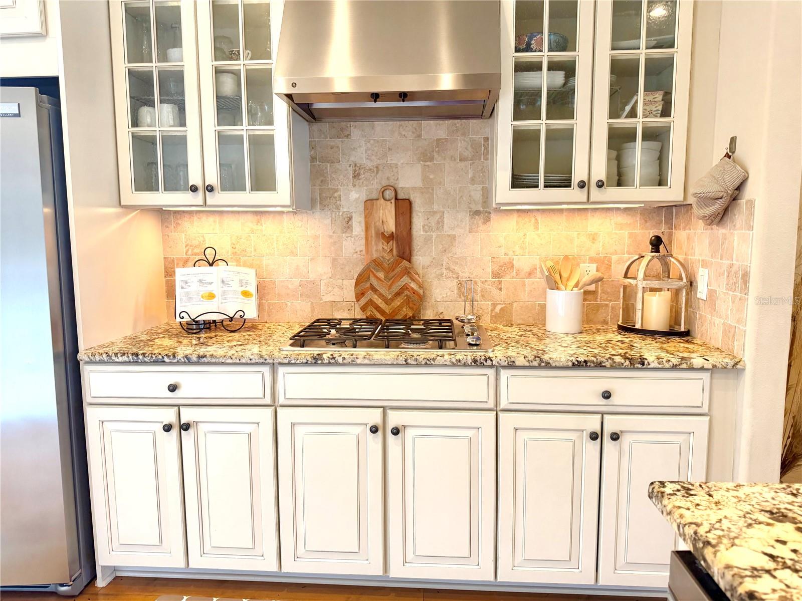ARBOR LAKES ON PALMER RANCH - Residential