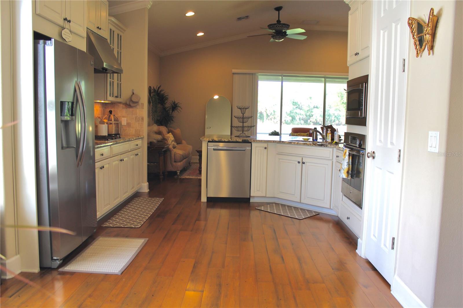 ARBOR LAKES ON PALMER RANCH - Residential