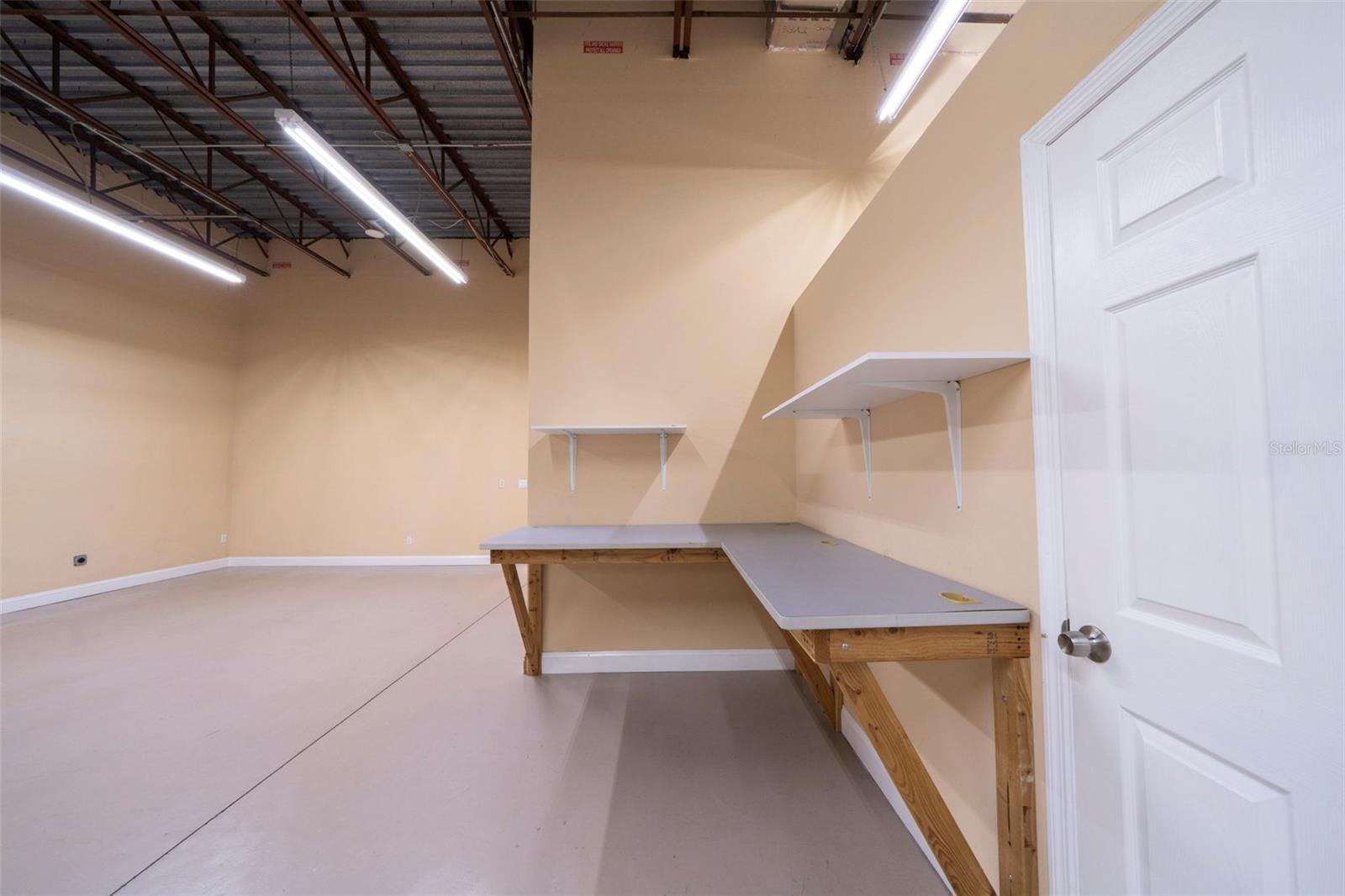 BONITA INDUST PARK ADD - Commercial Lease