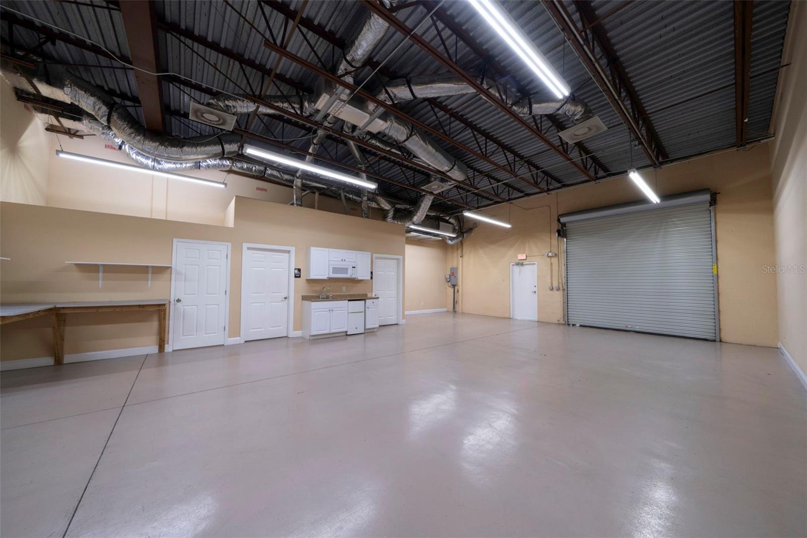 BONITA INDUST PARK ADD - Commercial Lease