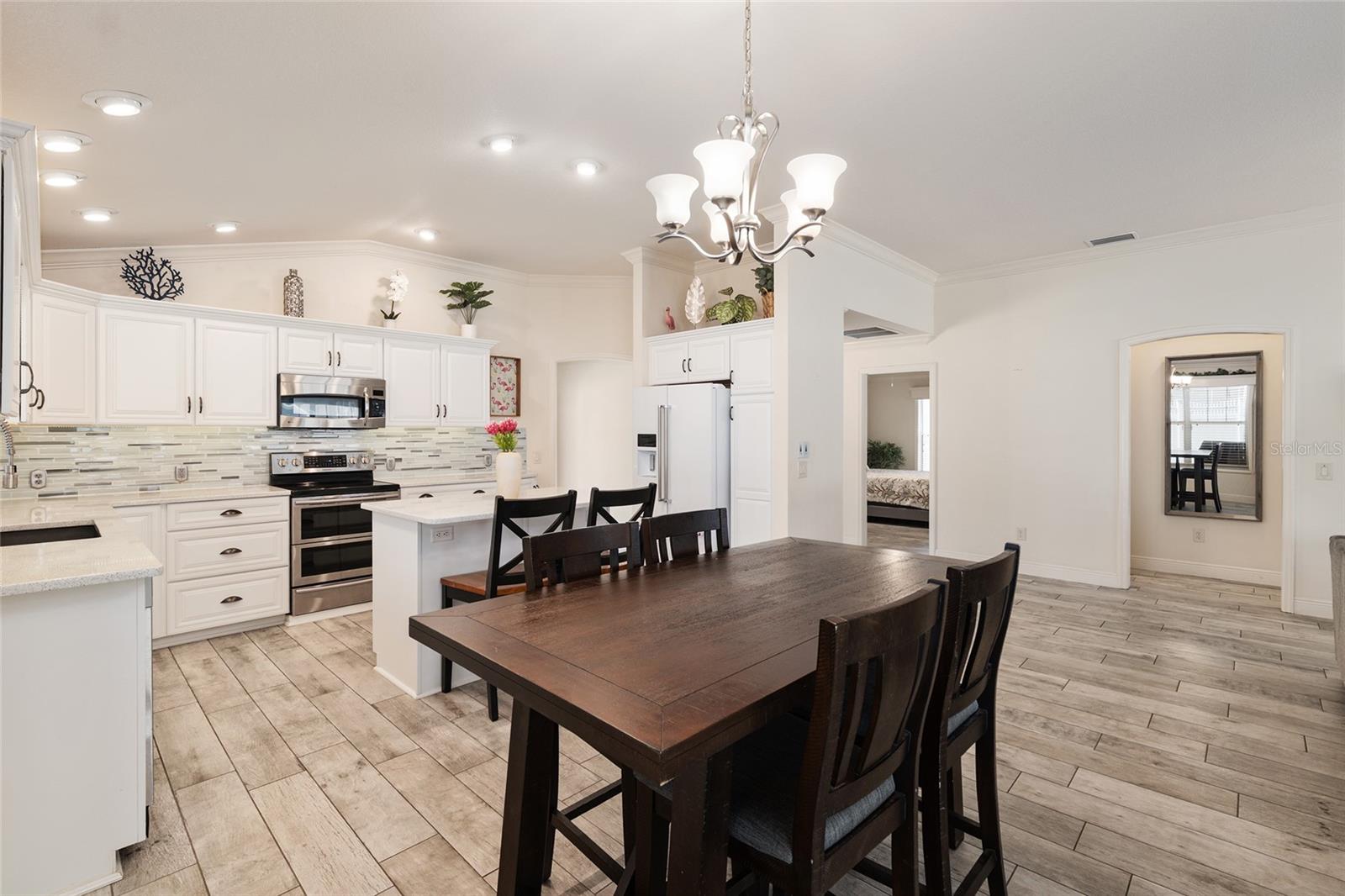 CABANAS/CREEKSIDE LNDG - Residential