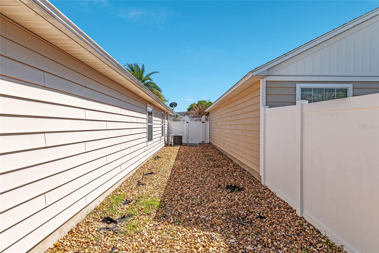 CABANAS/CREEKSIDE LNDG - Residential