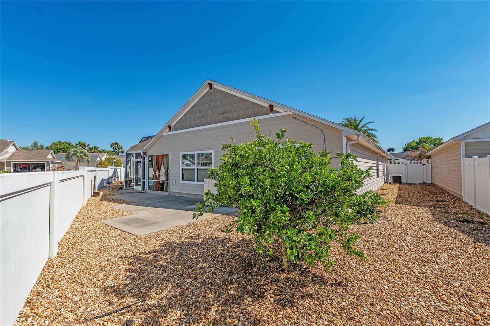 CABANAS/CREEKSIDE LNDG - Residential