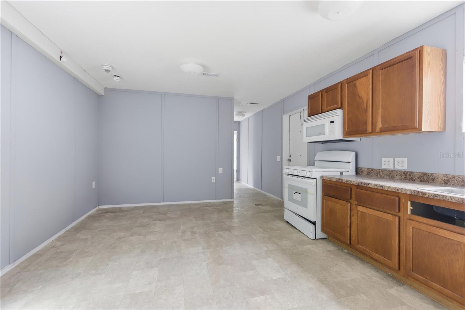 NORTHWOOD REP LT F & N 160 FT LT G - Residential